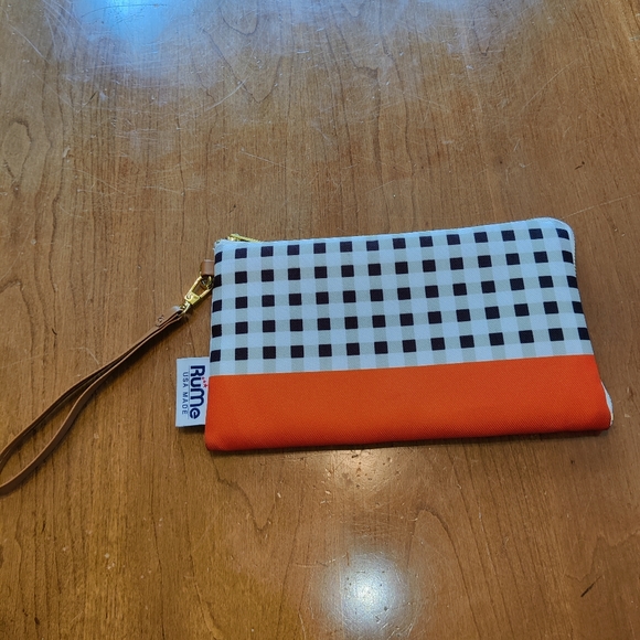 rume Handbags - Rume wristlet